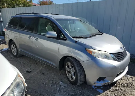 2011 Toyota Sienna Le из США, поврежденный, VIN 5TDKK3DC6BS173725
